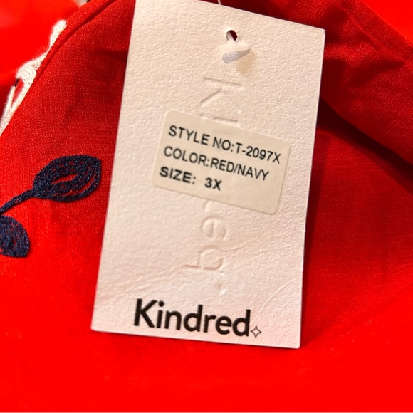 Kindred Floral Embroidered Plus Size Blouse - Size 3X - Picture 10 of 11